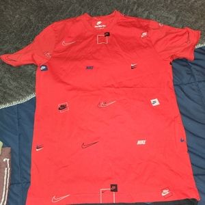 Nike tee shirt